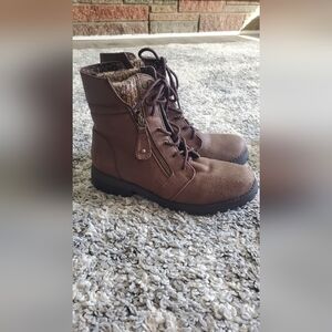 Cliffs by White Mountain Lace‎ Up Hiking Style Pembroke Boot Zip Size 8.5M
